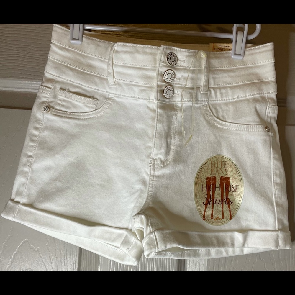 High Rise White Short NWT Women’s Size 5/6